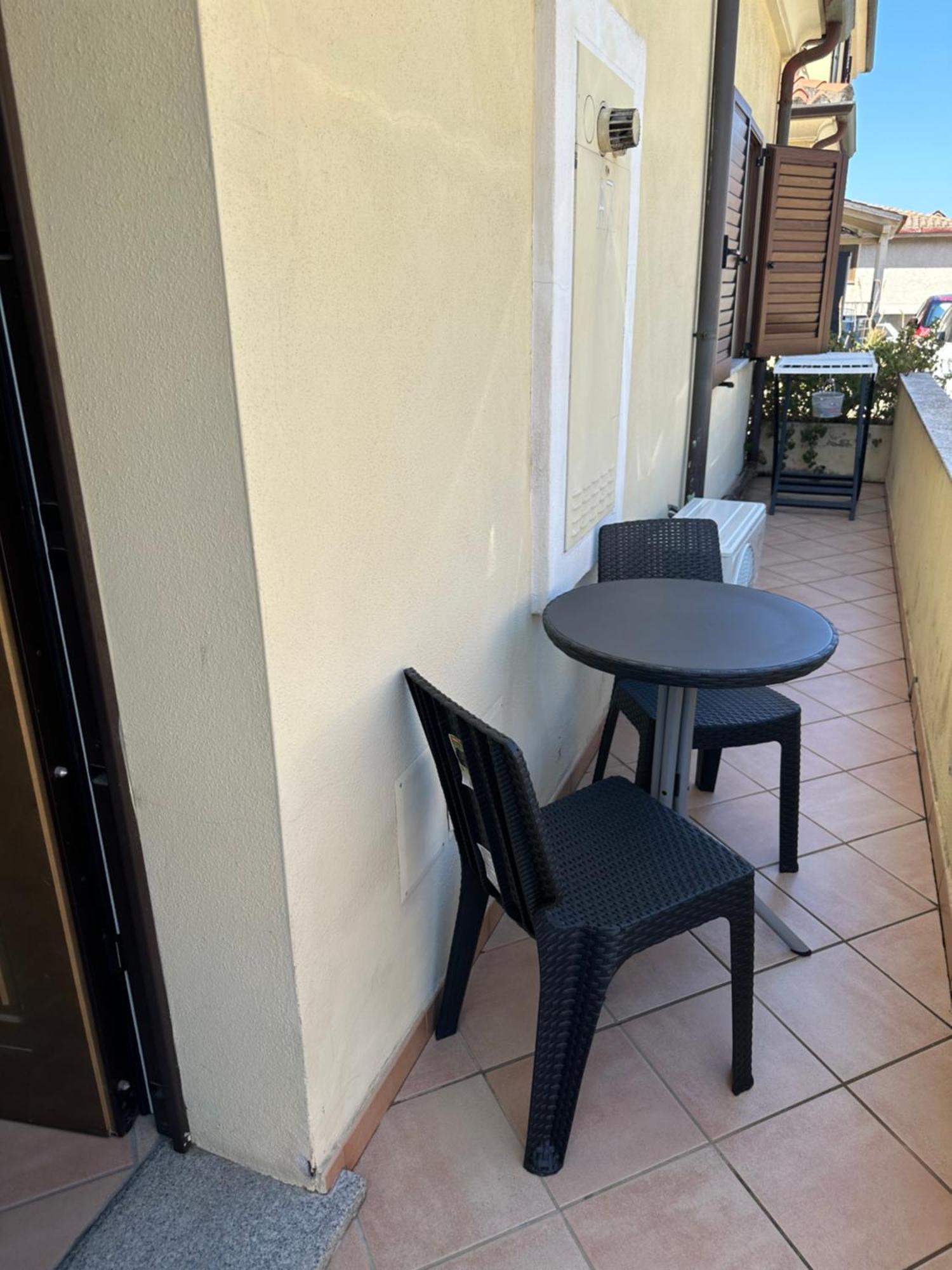 Holiday Olbia Appartamento A Due Passi Dal Lungomare E Centro Citta Exterior photo